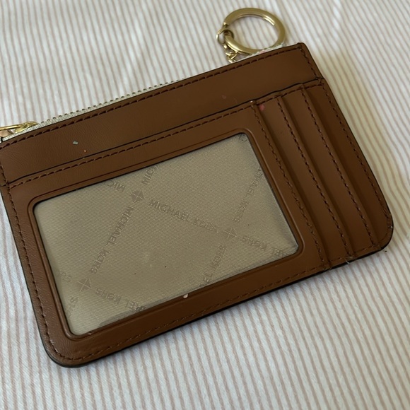 Michael Kors Crossbody w/ card case - Picture 5 of 7